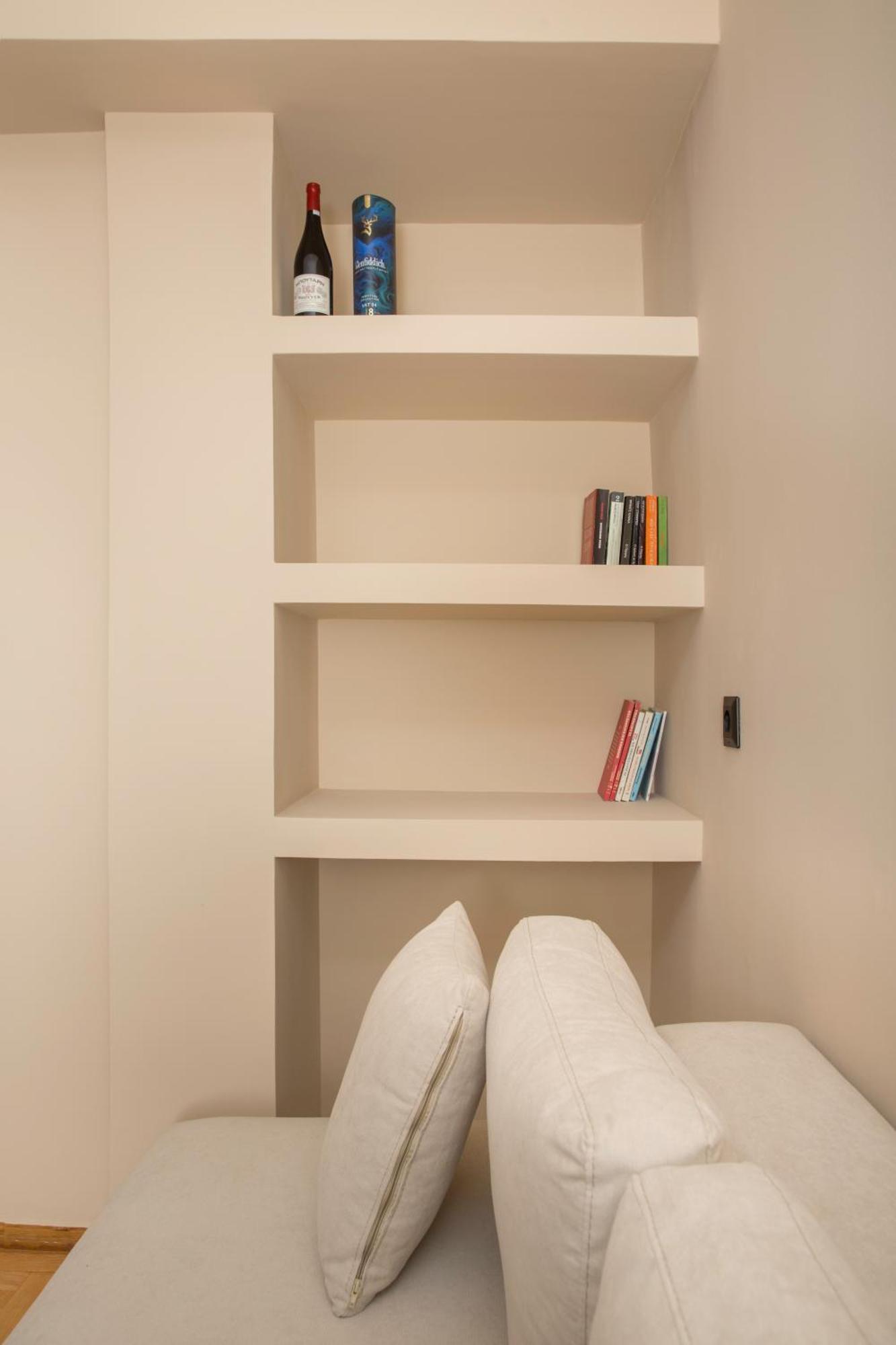 Urban Spacious Apartment Near Kallimarmaron Atenas Exterior foto