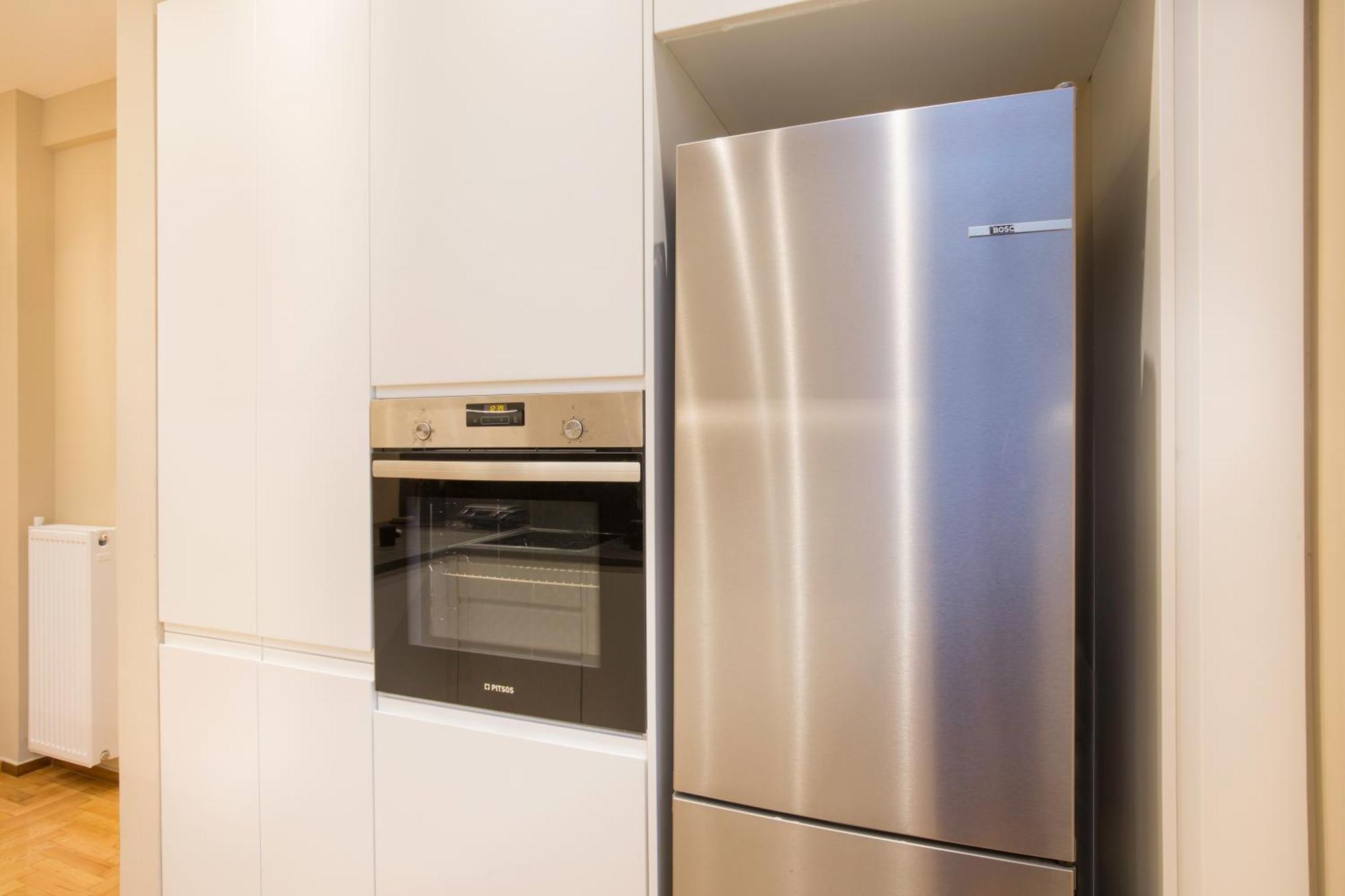 Urban Spacious Apartment Near Kallimarmaron Atenas Exterior foto